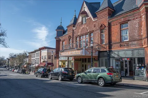 $1,199,000 | 127 West Main Street, Unit 205, Tarrytown, NY 10591