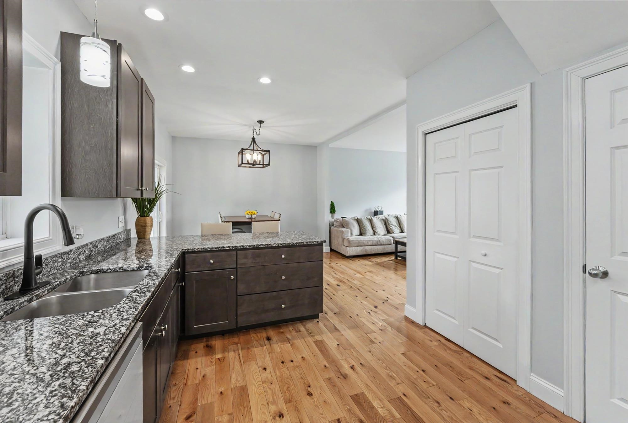 3 Jadyns Way Raymond, NH 03077 - Photo 12 of 40