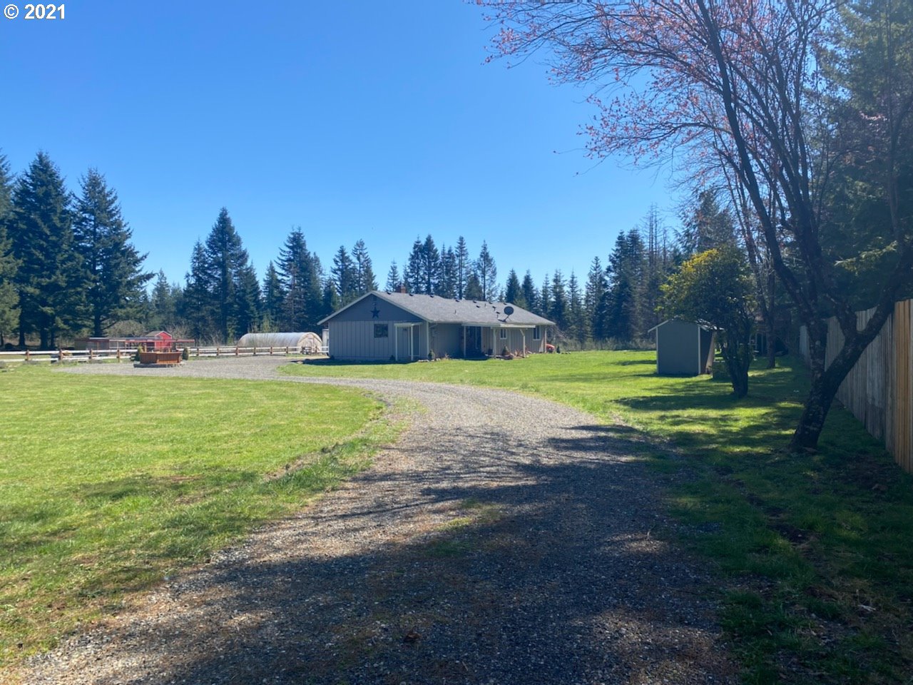 52 Harder Road Washougal, WA 98671 - Photo 4 of 22 Gallery Image 4