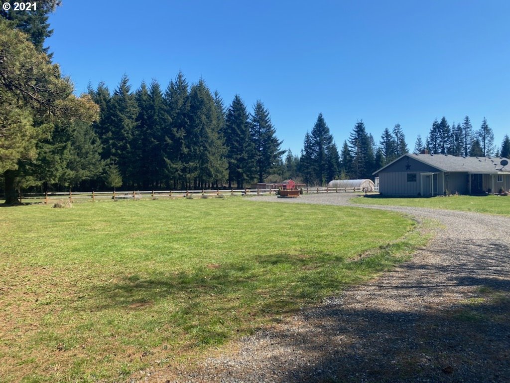 52 Harder Road Washougal, WA 98671 - Photo 5 of 22 Gallery Image 5