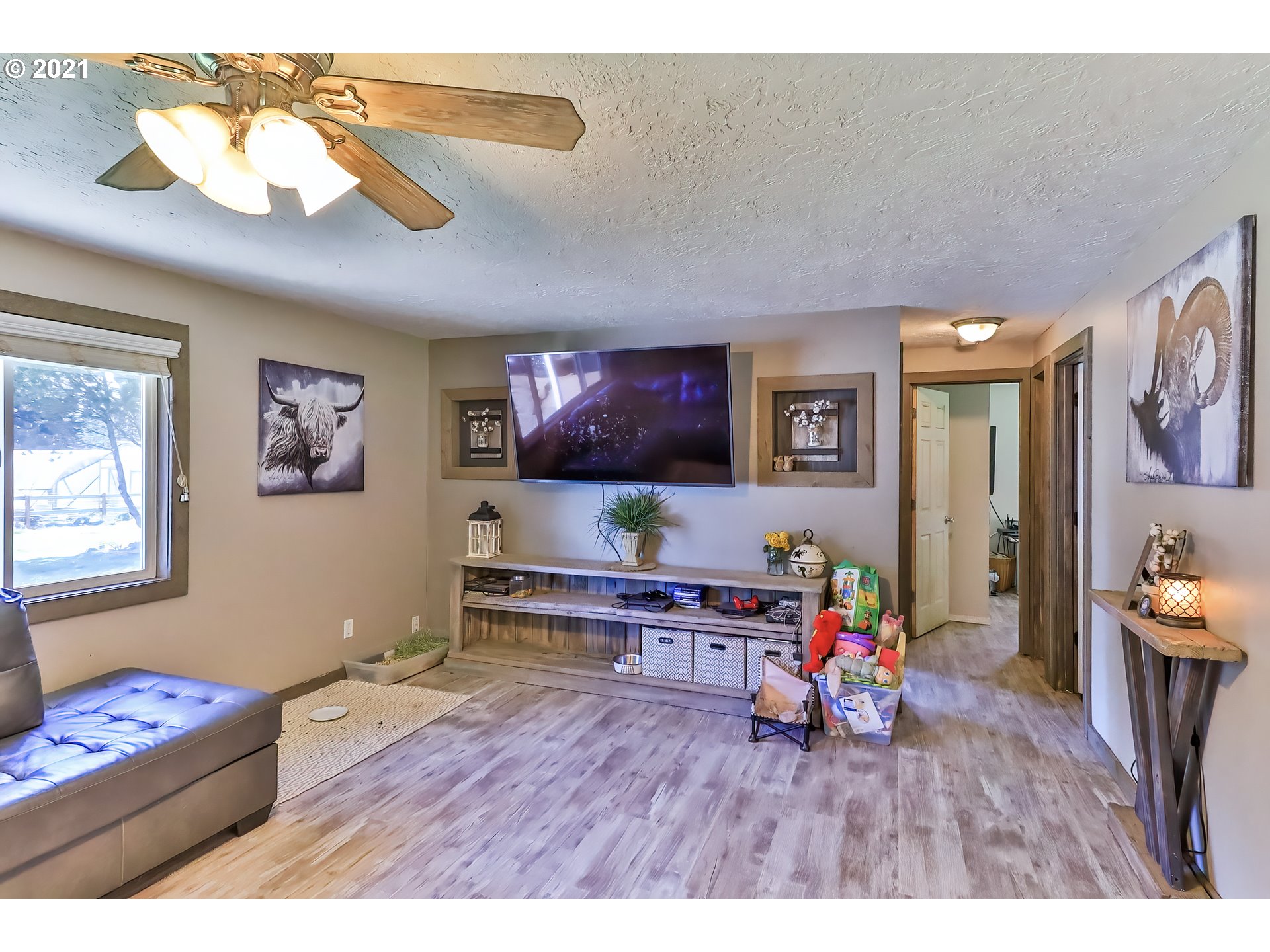 52 Harder Road Washougal, WA 98671 - Photo 7 of 22 Gallery Image 7