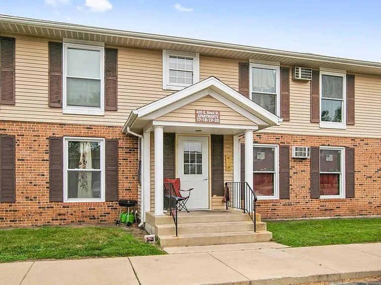 405 East Reed Street, Unit 22 Braidwood, IL 60408 - Photo 1 of 9