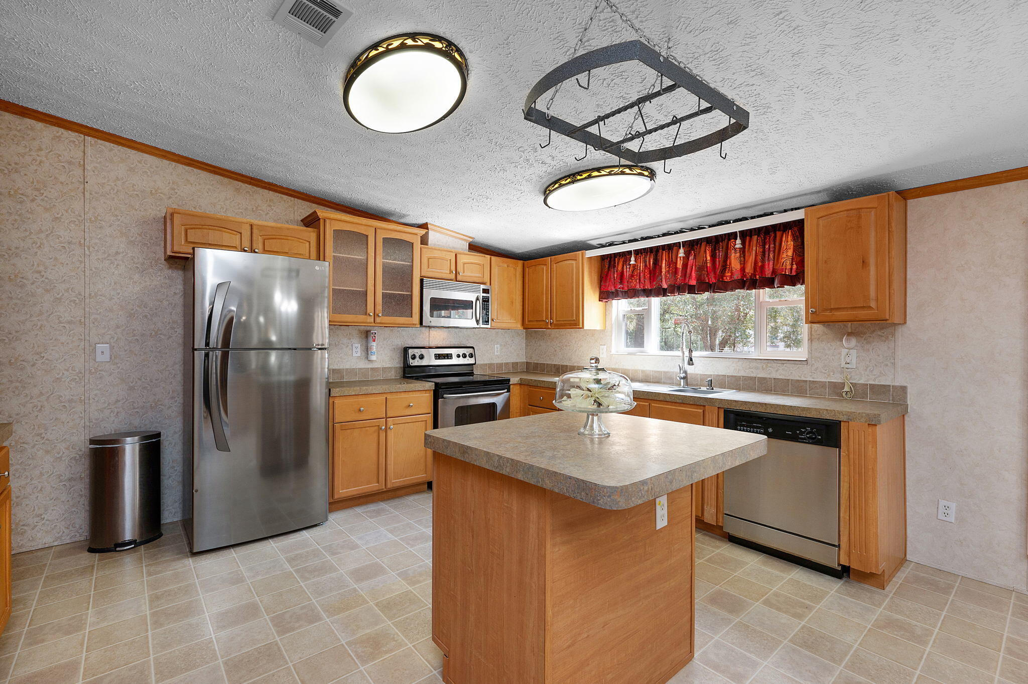 4662 Todd Road Crestview, FL 32539 - Photo 15 of 39 15-web-or-mls-4662 Todd Rd-8