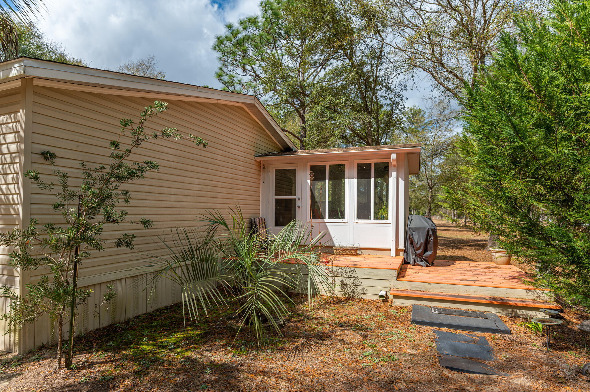 4662 Todd Road Crestview, FL 32539 - Photo 4 of 39 4-web-or-mls-4662 Todd Rd Exterior-4
