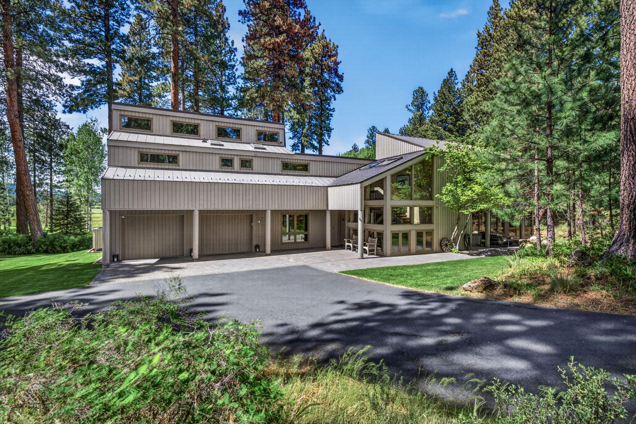 13729 Mentha, Unit EM 32 Black Butte Ranch, OR 97759 - Photo 2 of 76