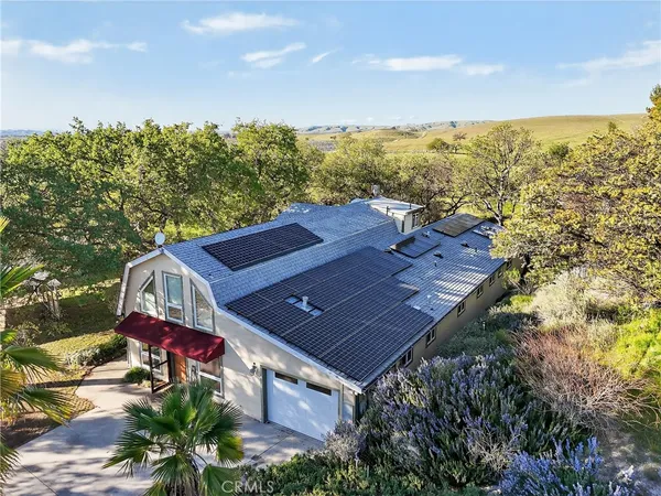 $829,000 | 3476 Redtail Place, Creston, CA 93432