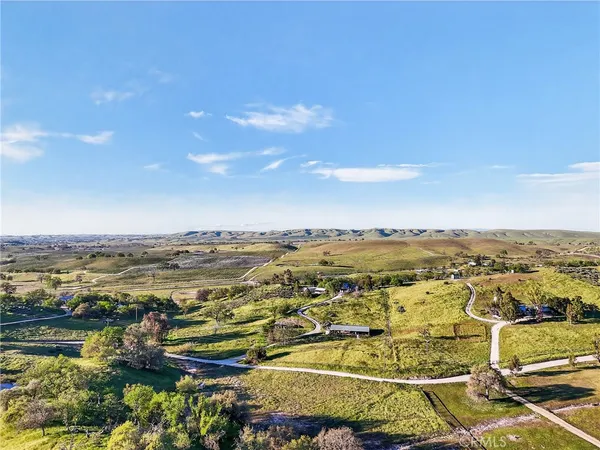 $829,000 | 3476 Redtail Place, Creston, CA 93432