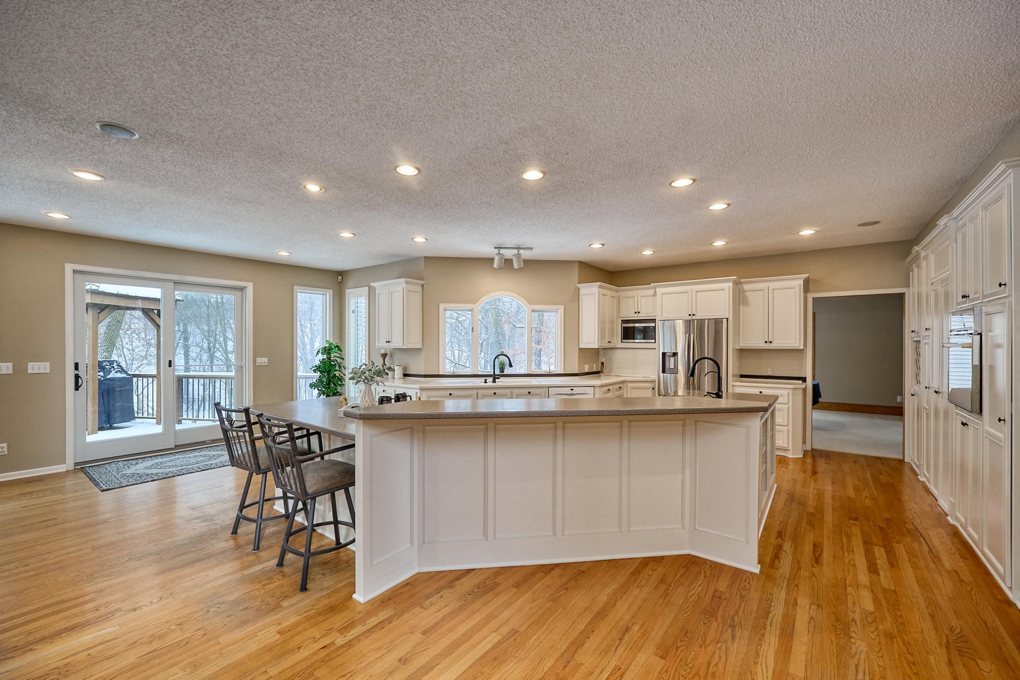 11709 Welters Way Eden Prairie, MN 55347 - Photo 21 of 86