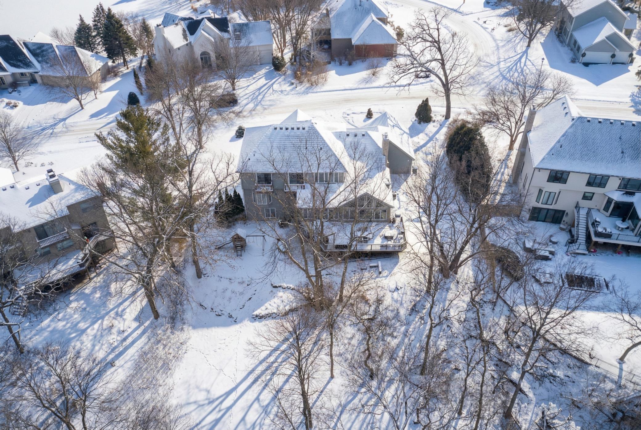 11709 Welters Way Eden Prairie, MN 55347 - Photo 5 of 86