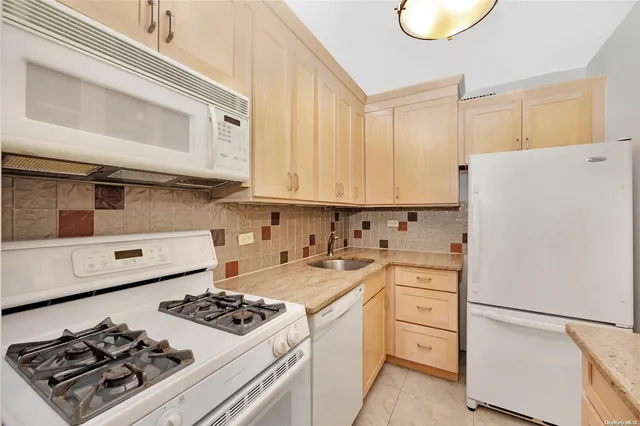 $415,000 | 110-11 Queens Boulevard, Unit F4 | Forest Hills
