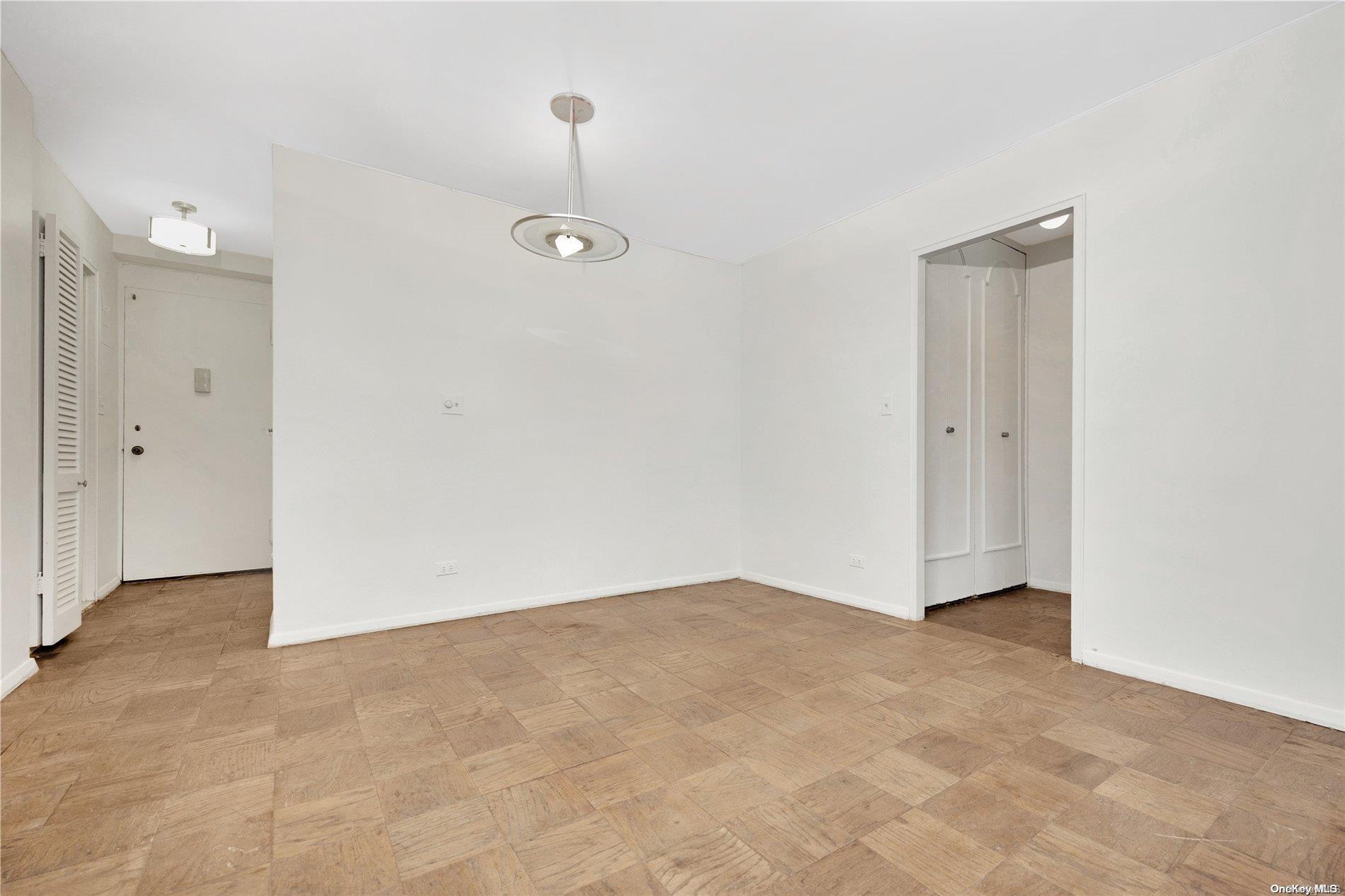 110-11 Queens Boulevard, Unit F4 Queens, NY 11375 - Photo 10 of 28 Dining Room