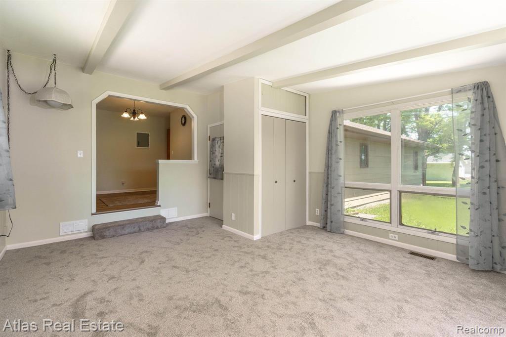 9450 Hogan Road Fenton, MI 48430 - Photo 21 of 36