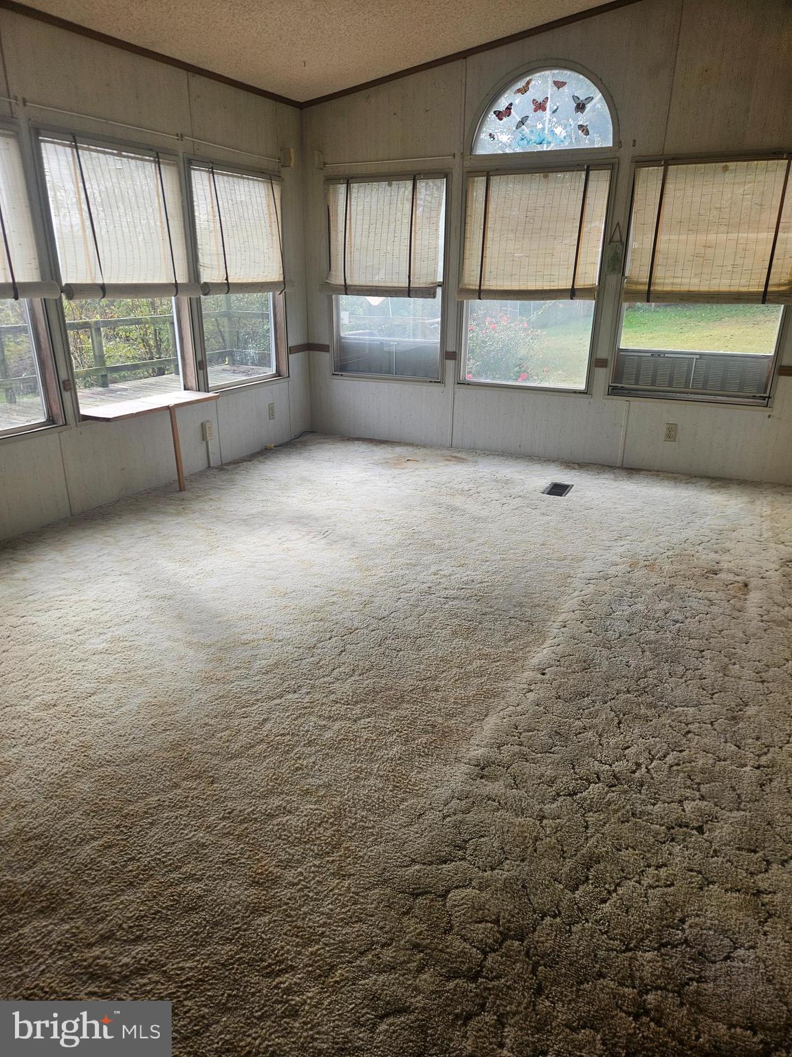 333 Newcomer Road Windsor, PA 17366 - Photo 19 of 25 en view of an empty room with a window