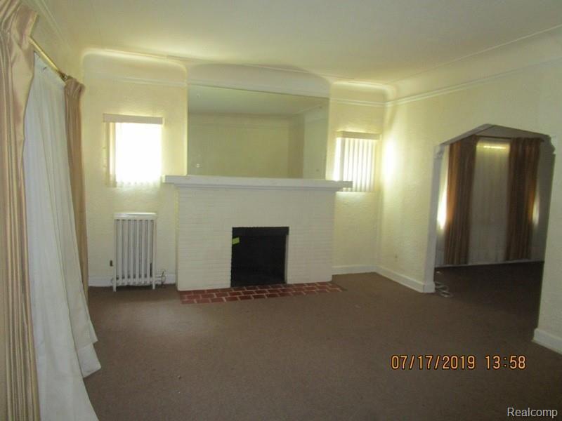 5245 Devonshire Road Detroit, MI 48224 - Photo 2 of 14 IMG_4563.JPG