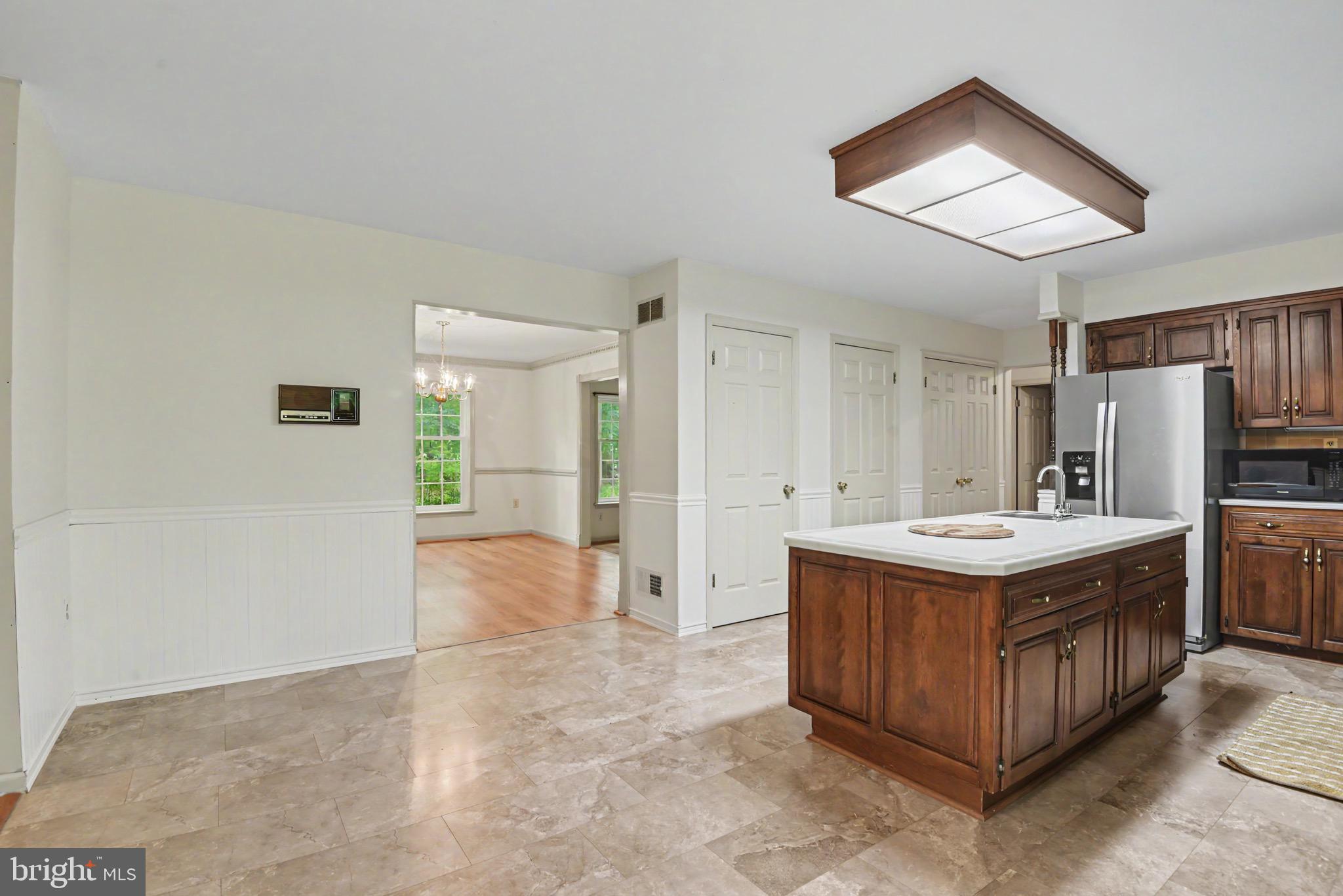 2055 Manchester Road Westminster, MD 21157 - Photo 21 of 52