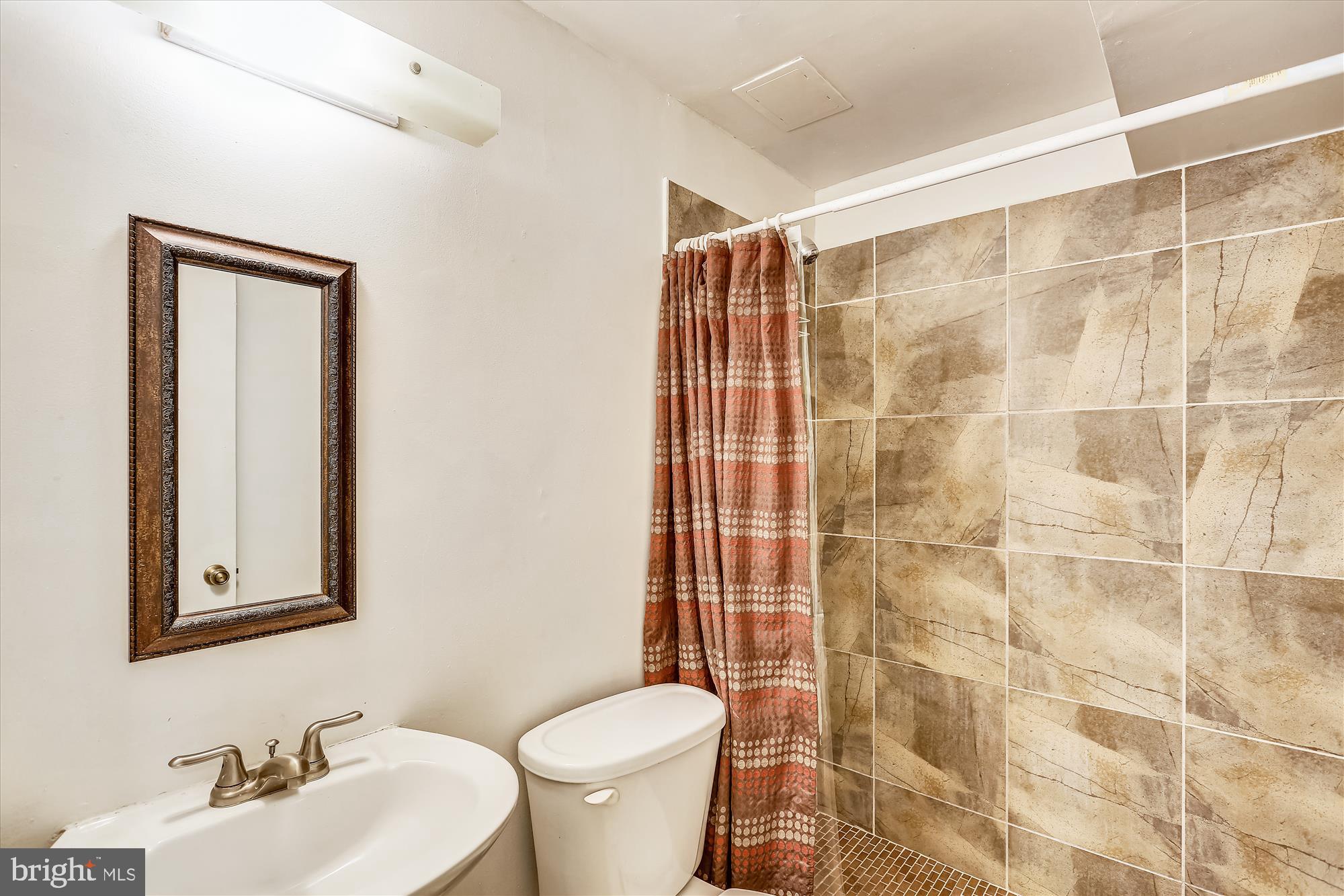 9065 Centerway Road Gaithersburg, MD 20879 - Photo 43 of 56