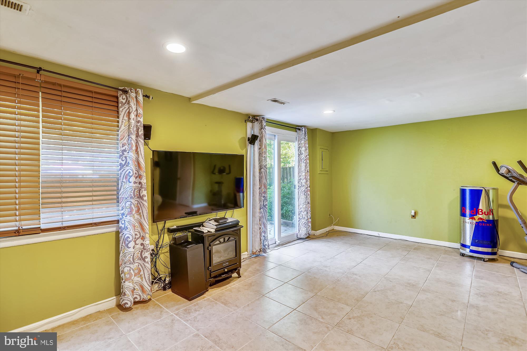 9065 Centerway Road Gaithersburg, MD 20879 - Photo 48 of 56