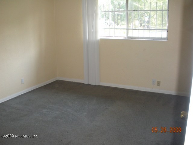 5208 Moncrief Road Jacksonville, FL 32209 - Photo 4 of 9 Master Bedroom
