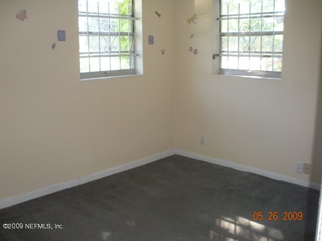 5208 Moncrief Road Jacksonville, FL 32209 - Photo 7 of 9 Bedroom