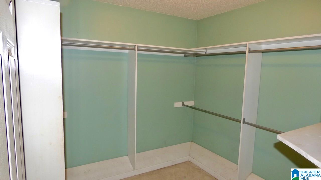 702 13th Avenue Pleasant Grove, AL 35127 - Photo 7 of 23