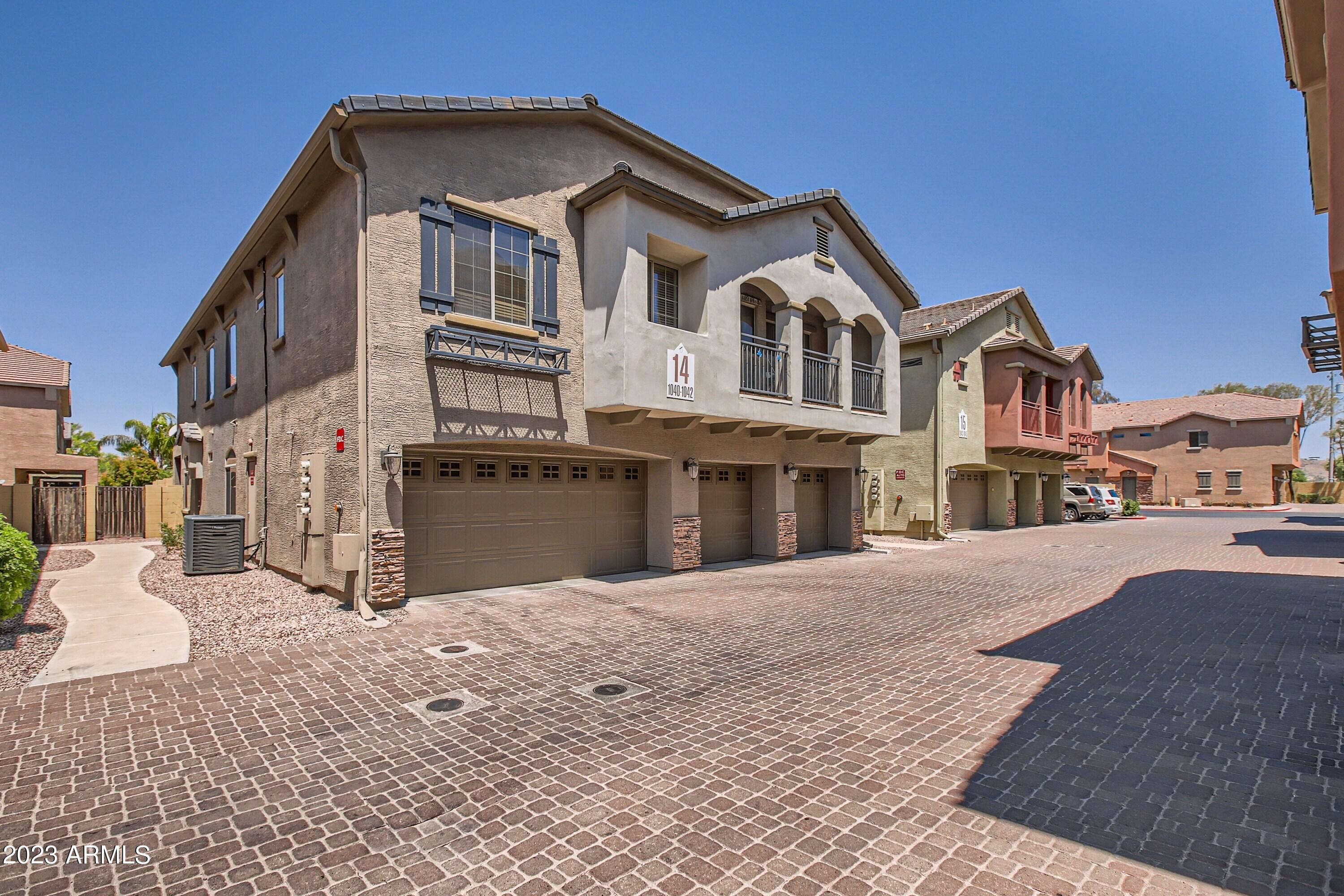 2150 East Bell Road, Unit 1040 Phoenix, AZ 85022 - Photo 2 of 28 02 Exterior Front