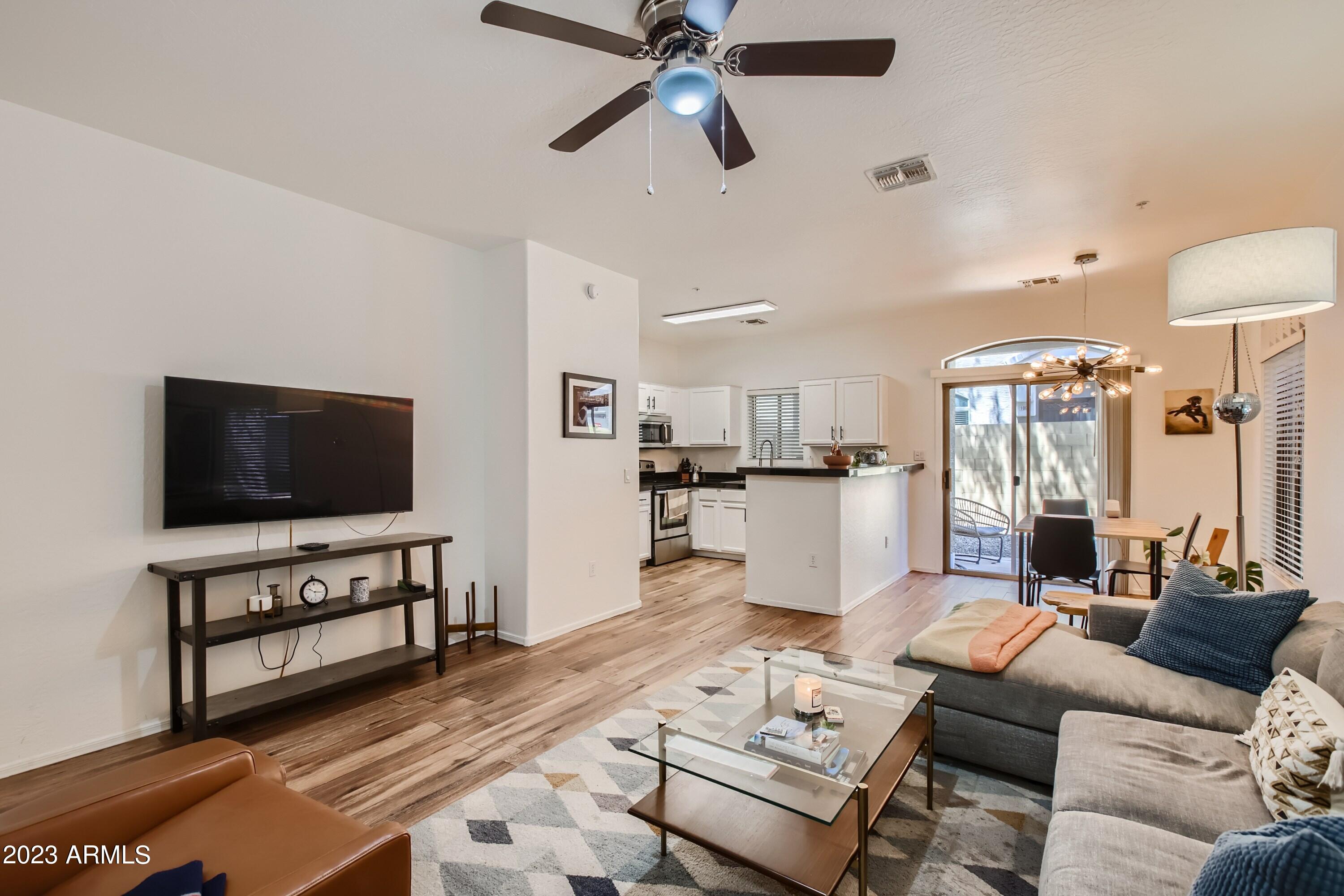 2150 East Bell Road, Unit 1040 Phoenix, AZ 85022 - Photo 5 of 28 05 Living Room