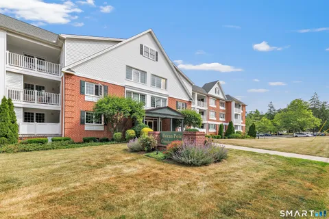 $315,000 | 180 Melba Street, Unit 113, Milford, CT 06460