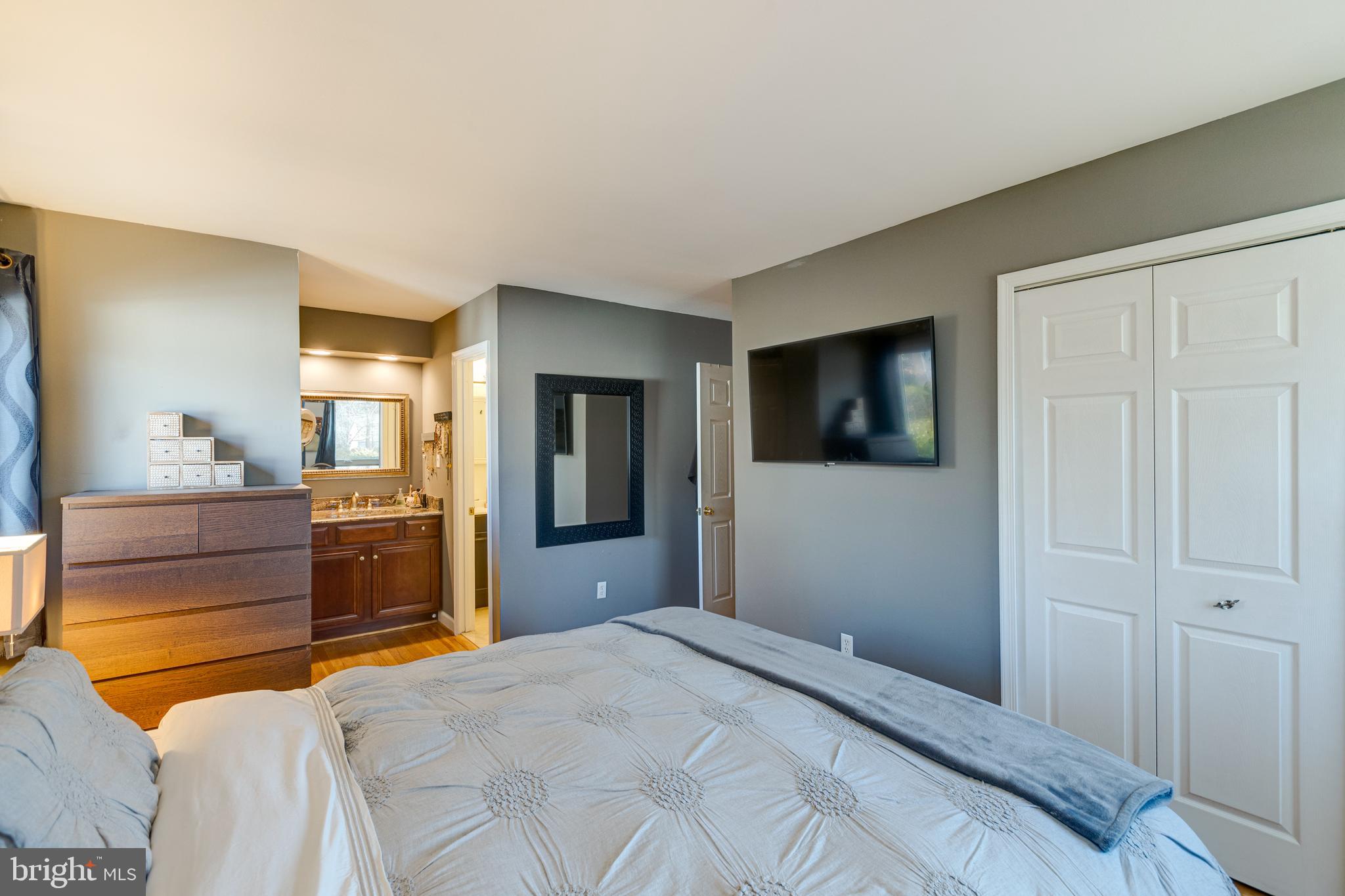 8730 Old Courthouse Road Vienna, VA 22182 - Photo 25 of 66 Gallery Image 25