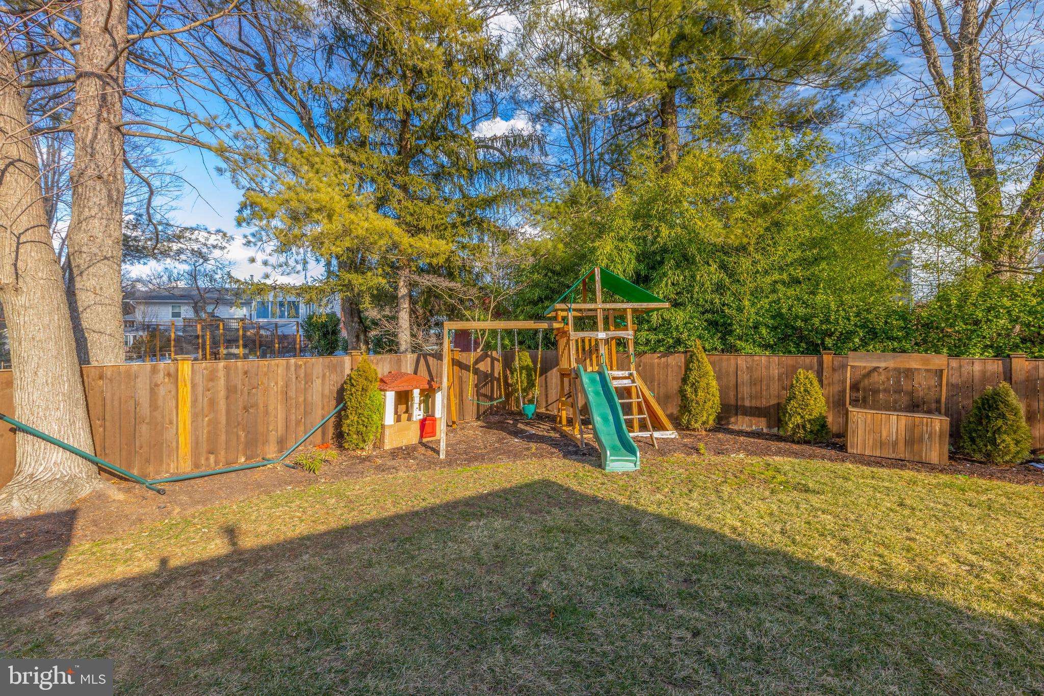 8730 Old Courthouse Road Vienna, VA 22182 - Photo 47 of 66 Gallery Image 47