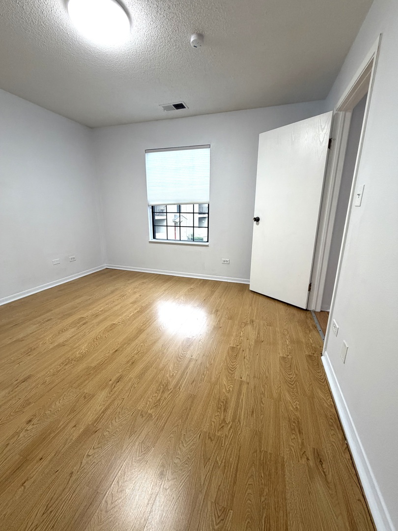 2048 North Rand Road, Unit 202 Palatine, IL 60074 - Photo 12 of 17 Gallery Image 12