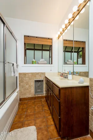$6,000 | 4630 Alveo Road, La Canada Flintridge, CA 91011