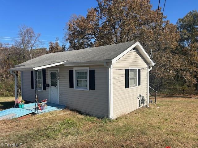 515 Smith Street Burlington, NC 27217 - Photo 2 of 9