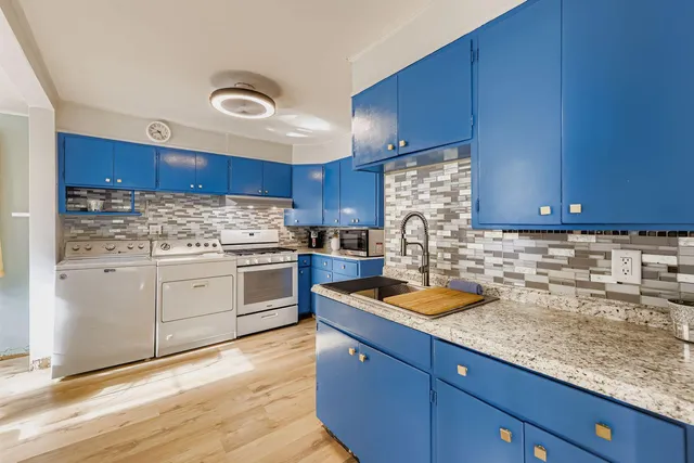 $249,900 | 1005 Galtier Street, St. Paul, MN 55117