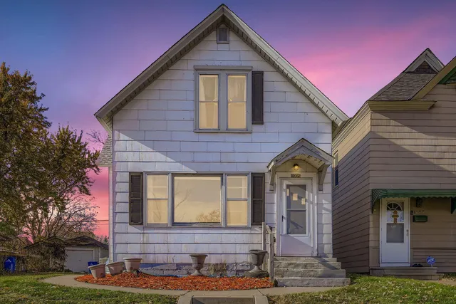 $249,900 | 1005 Galtier Street, St. Paul, MN 55117