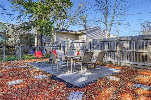 $249,900 | 1005 Galtier Street, St. Paul, MN 55117