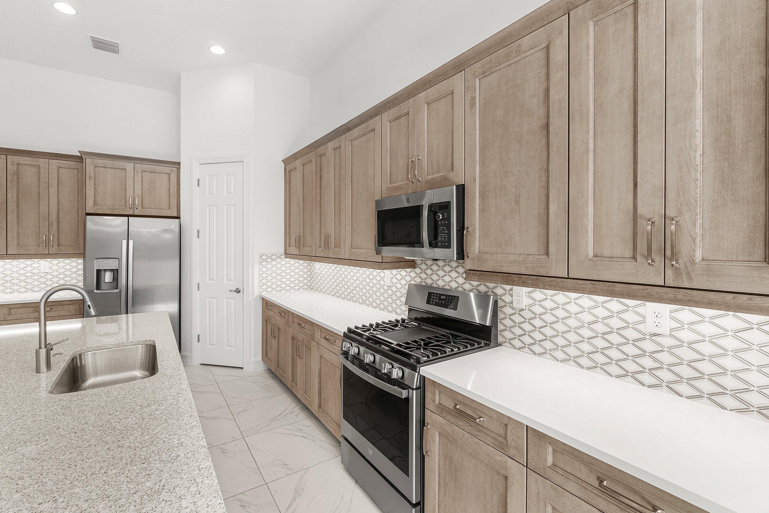 11902 Palermo Road Parkland, FL 33076 - Photo 11 of 48 Kitchen