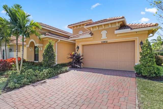 $949,000 | 11902 Palermo Road, Parkland, FL 33076