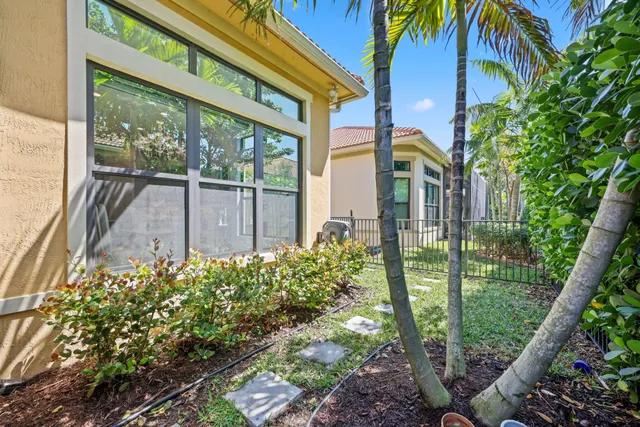 $949,000 | 11902 Palermo Road, Parkland, FL 33076