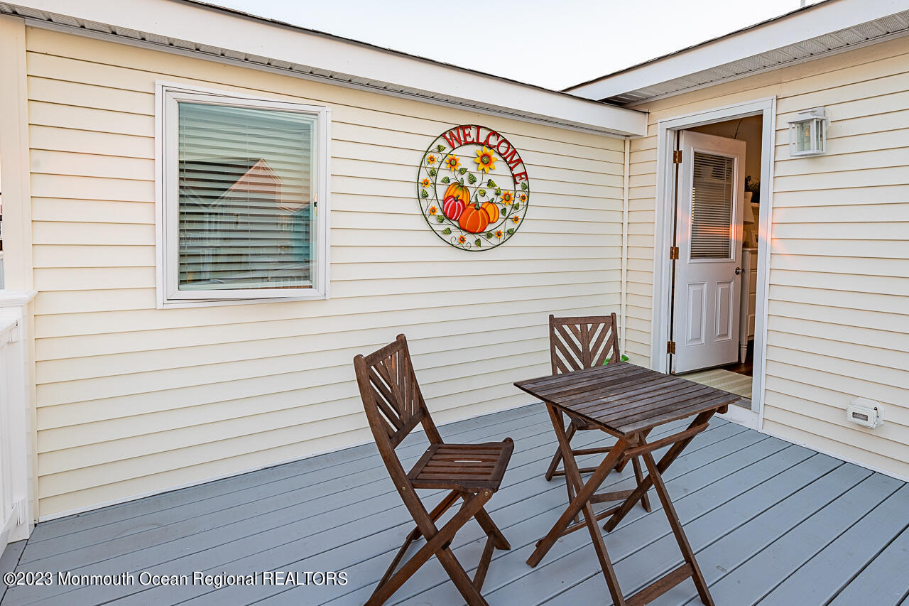337 Kingfisher Road Tuckerton, NJ 08087 - Photo 18 of 41 a view of a two chairs in a balcony