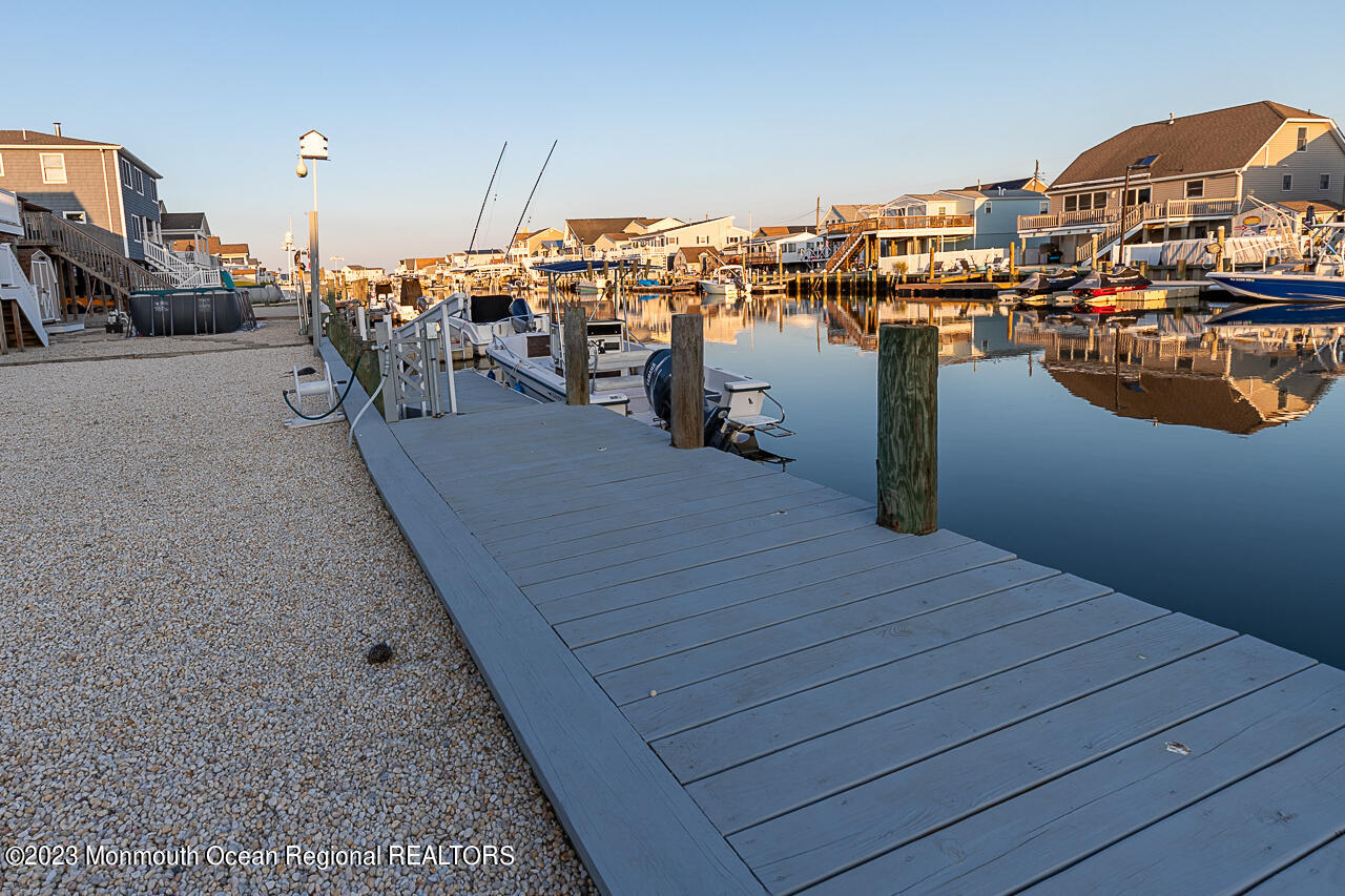 337 Kingfisher Road Tuckerton, NJ 08087 - Photo 36 of 41