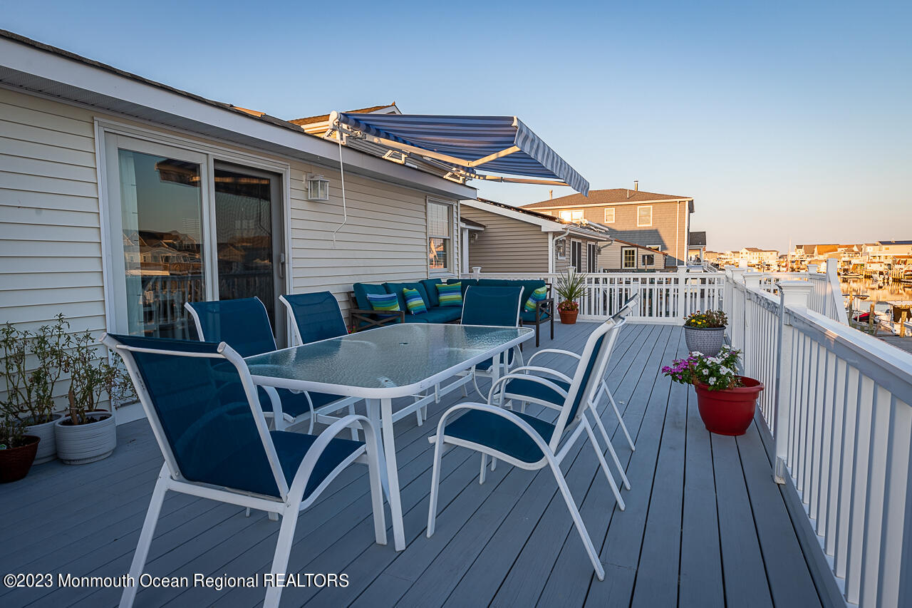 337 Kingfisher Road Tuckerton, NJ 08087 - Photo 9 of 41 a view of a patio on the roof deck