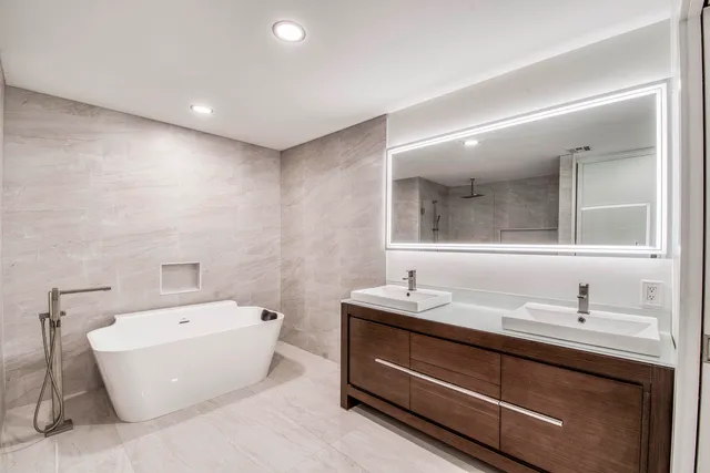 $1,394,990 | 181 Cape Pointe Circle, Jupiter, FL 33477