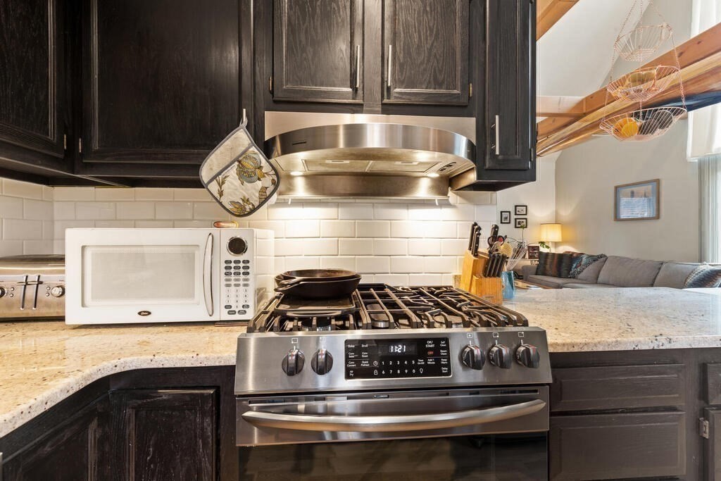 31 Broughton Road Worcester, MA 01607 - Photo 20 of 34 Gallery Image 20