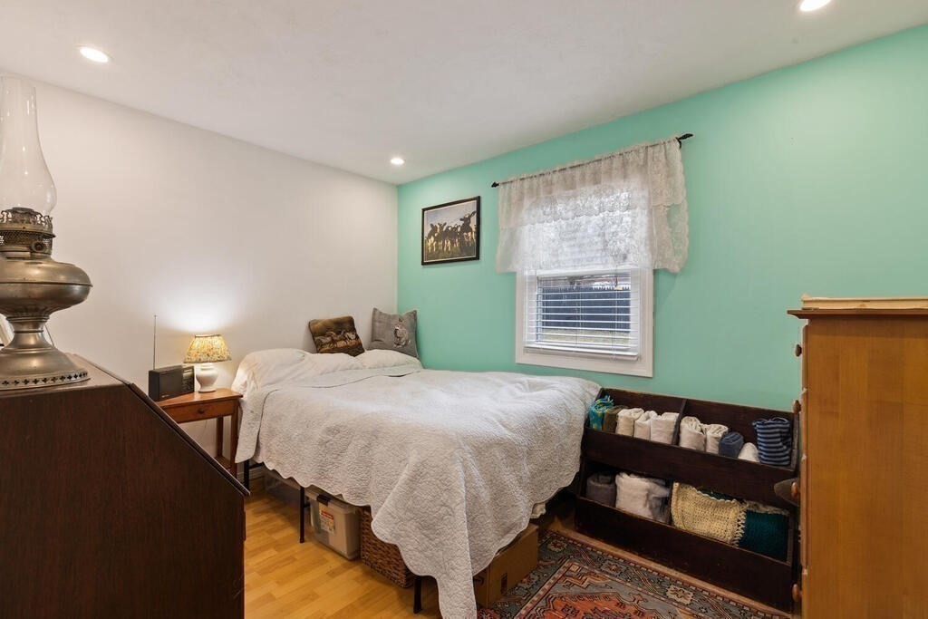 31 Broughton Road Worcester, MA 01607 - Photo 28 of 34 Gallery Image 28