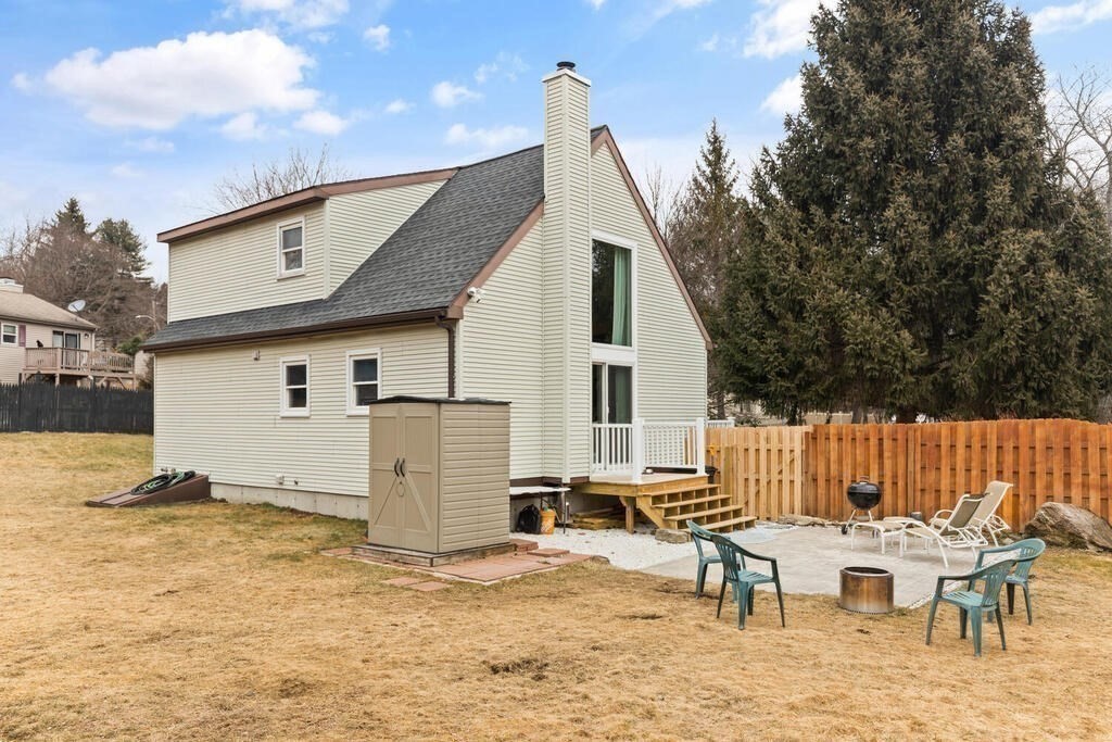 31 Broughton Road Worcester, MA 01607 - Photo 7 of 34 Gallery Image 7