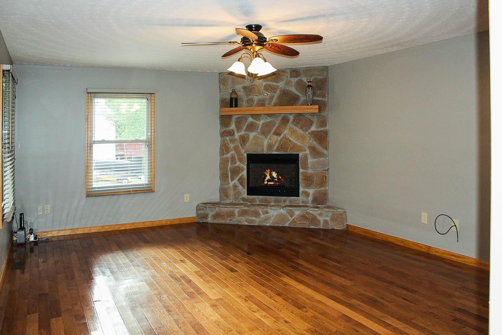 220 Wynns Ferry Road Dover, TN 37058 - Photo 6 of 17 Gallery Image 6