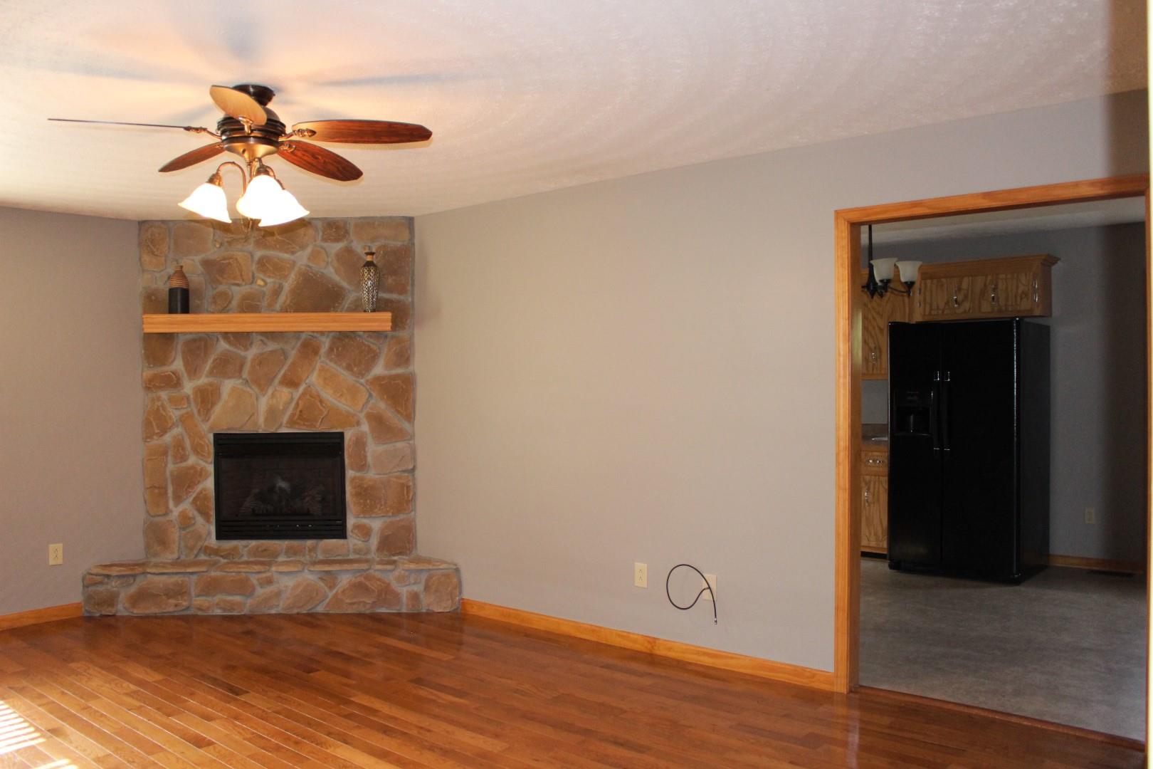 220 Wynns Ferry Road Dover, TN 37058 - Photo 7 of 17 Gallery Image 7