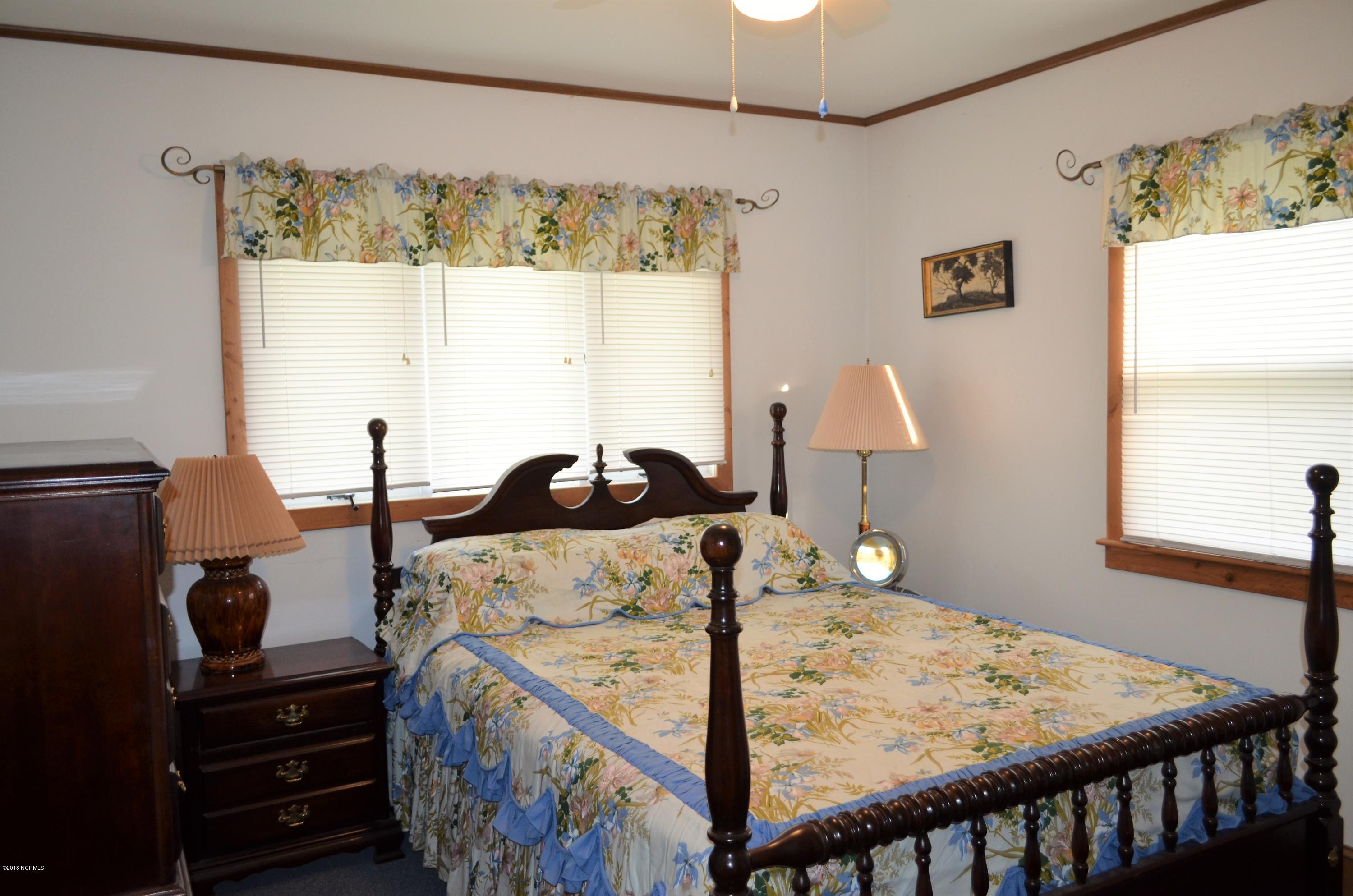 167 Piver Road Beaufort, NC 28516 - Photo 14 of 36 DSC_0545 - Copy