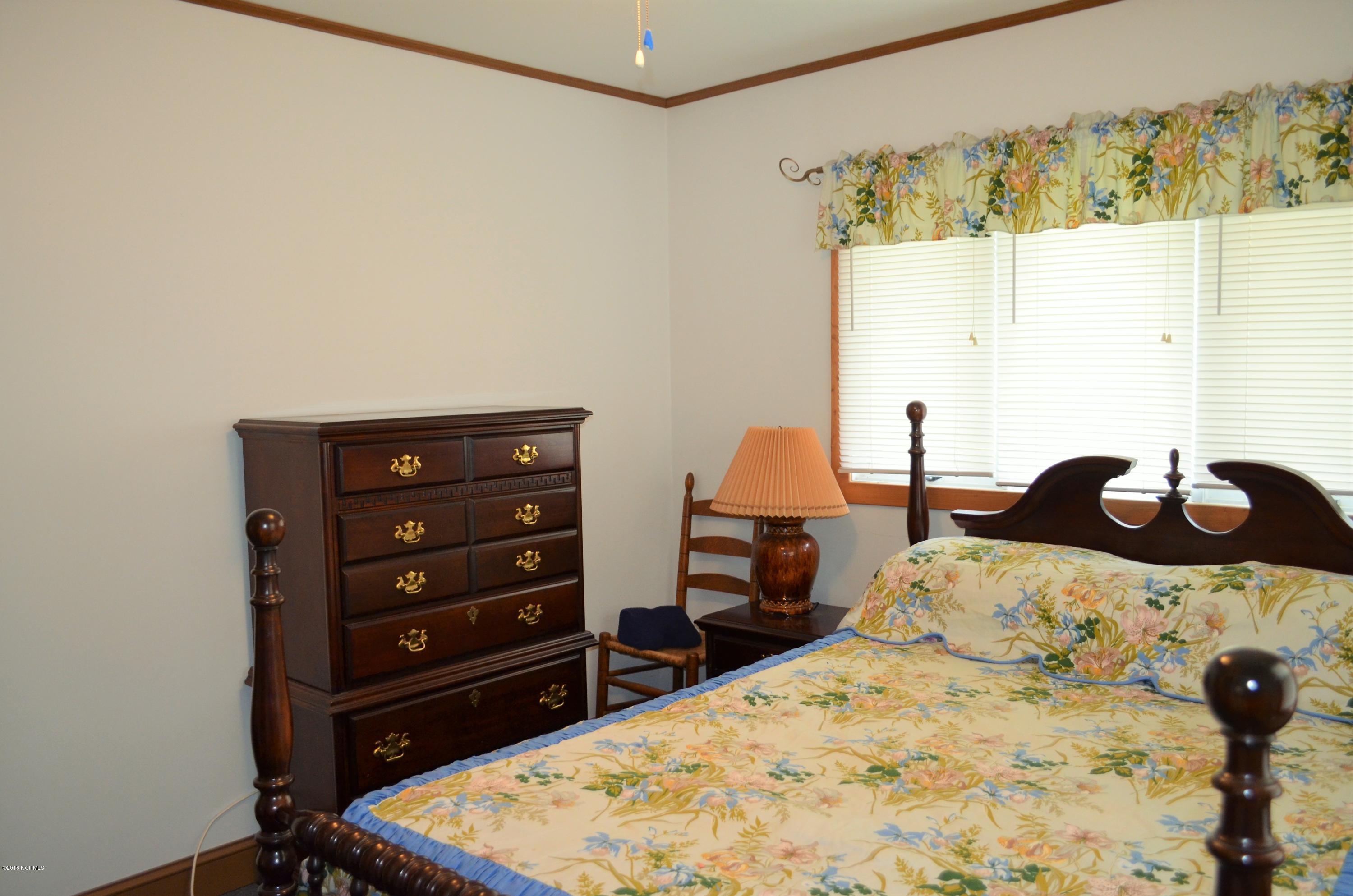167 Piver Road Beaufort, NC 28516 - Photo 15 of 36 DSC_0546 - Copy