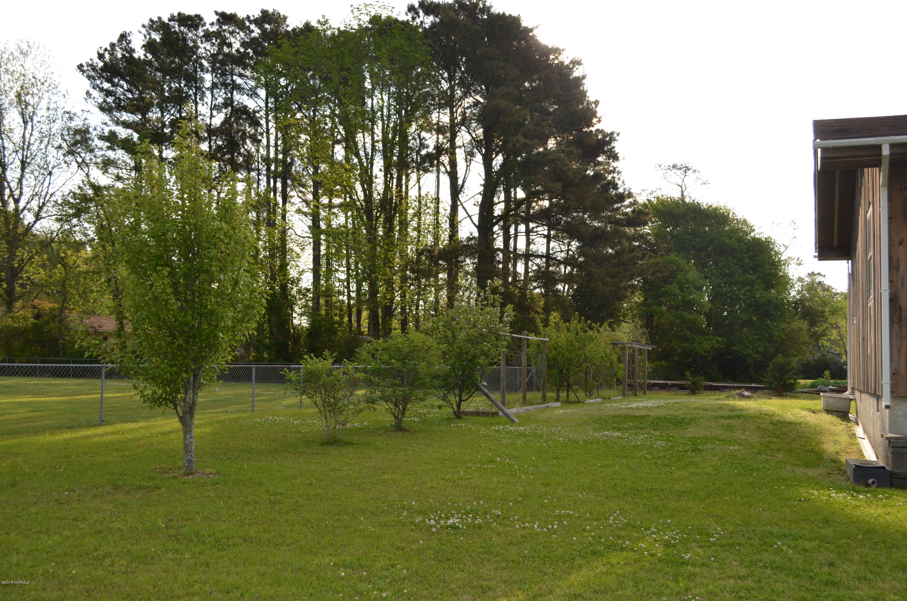 167 Piver Road Beaufort, NC 28516 - Photo 36 of 36 DSC_0573